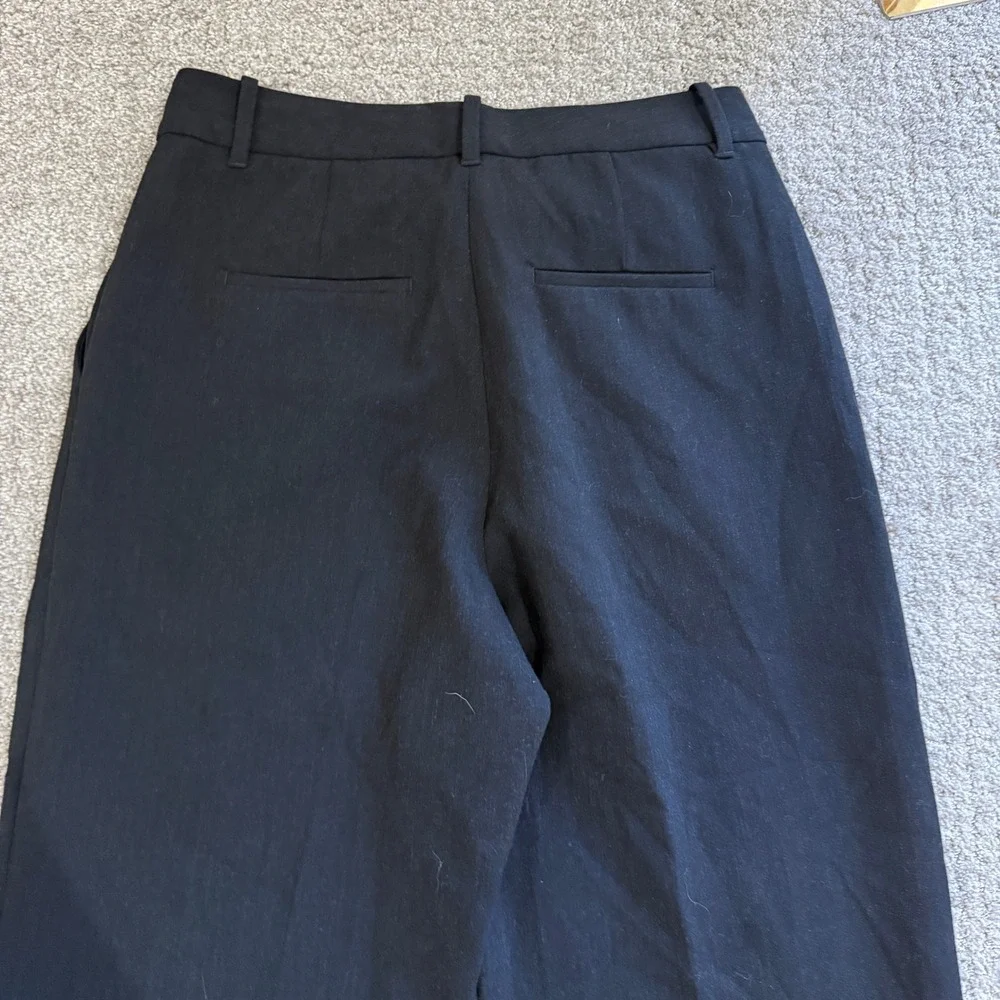 Aritzia Effortless Pant Black Pleated Trouser 10 Luxury Minimal Sophisticated